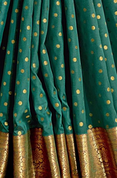 FF-7VDJUNHY-Woven Banarasi Pure Silk Saree