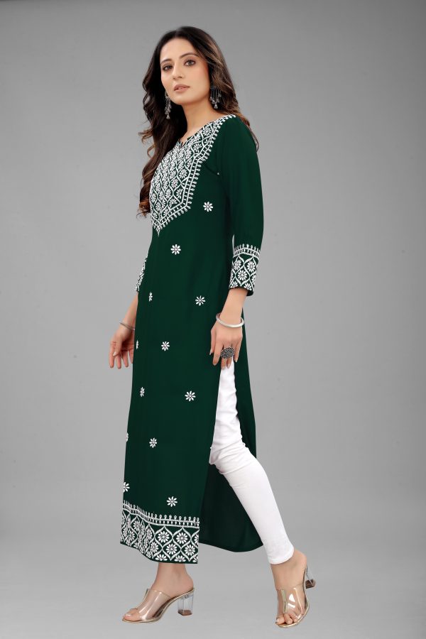 FF-IXX24TSJ-Women Embroidered Cotton Rayon Blend Straight Kurta (Dark Green)